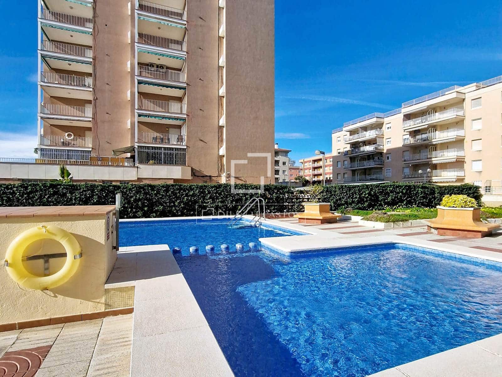 2 bedroom Apartment for sale in Segur de Calafell with pool - € 340,000 (Ref: 9496555)