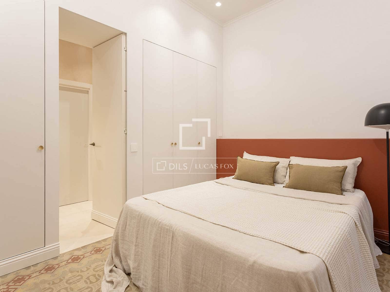 3 bedroom Apartment for sale in Barcelona city - € 1,245,000 (Ref: 9496556)