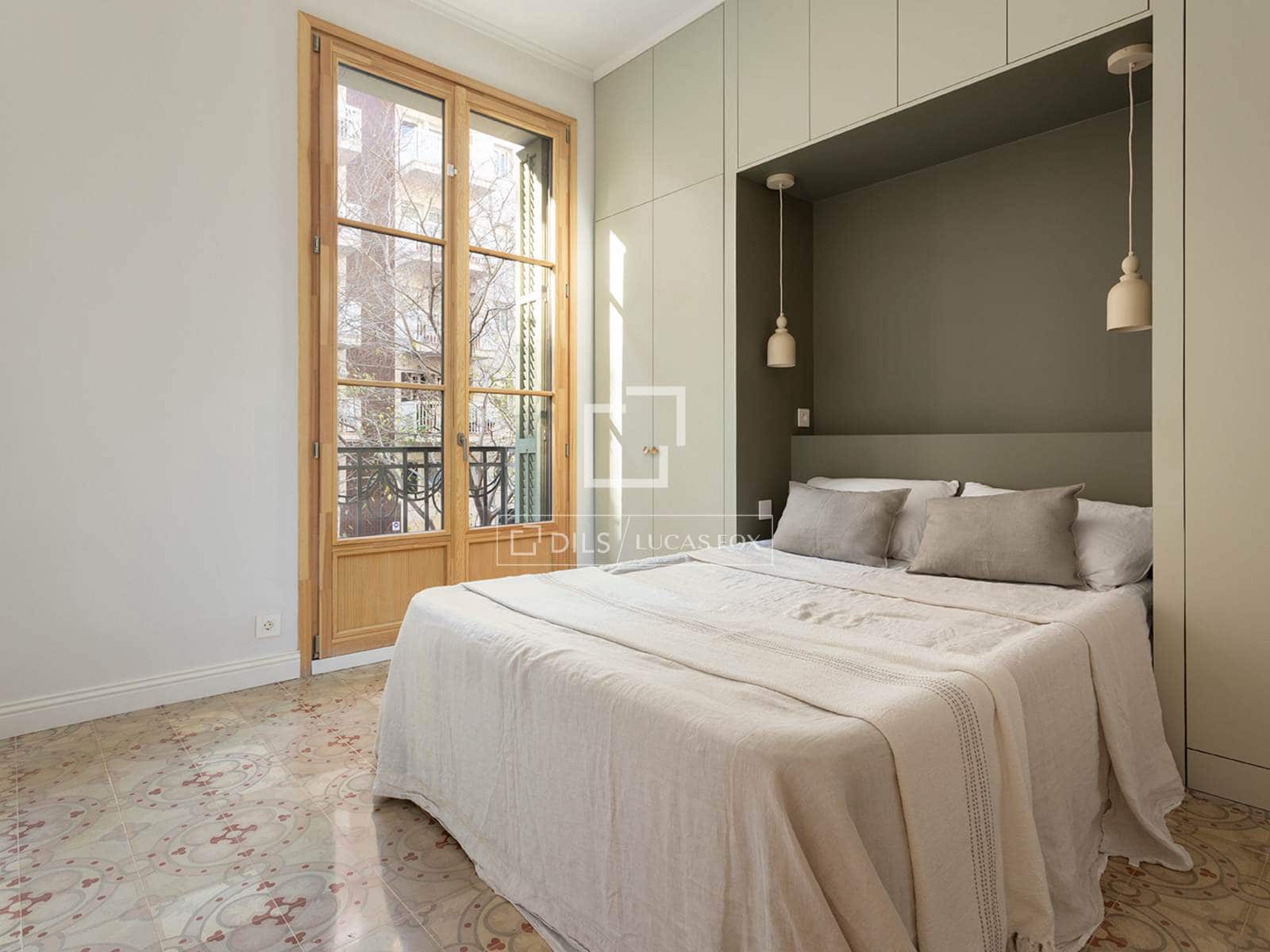 3 bedroom Apartment for sale in Barcelona city - € 1,245,000 (Ref: 9496556)