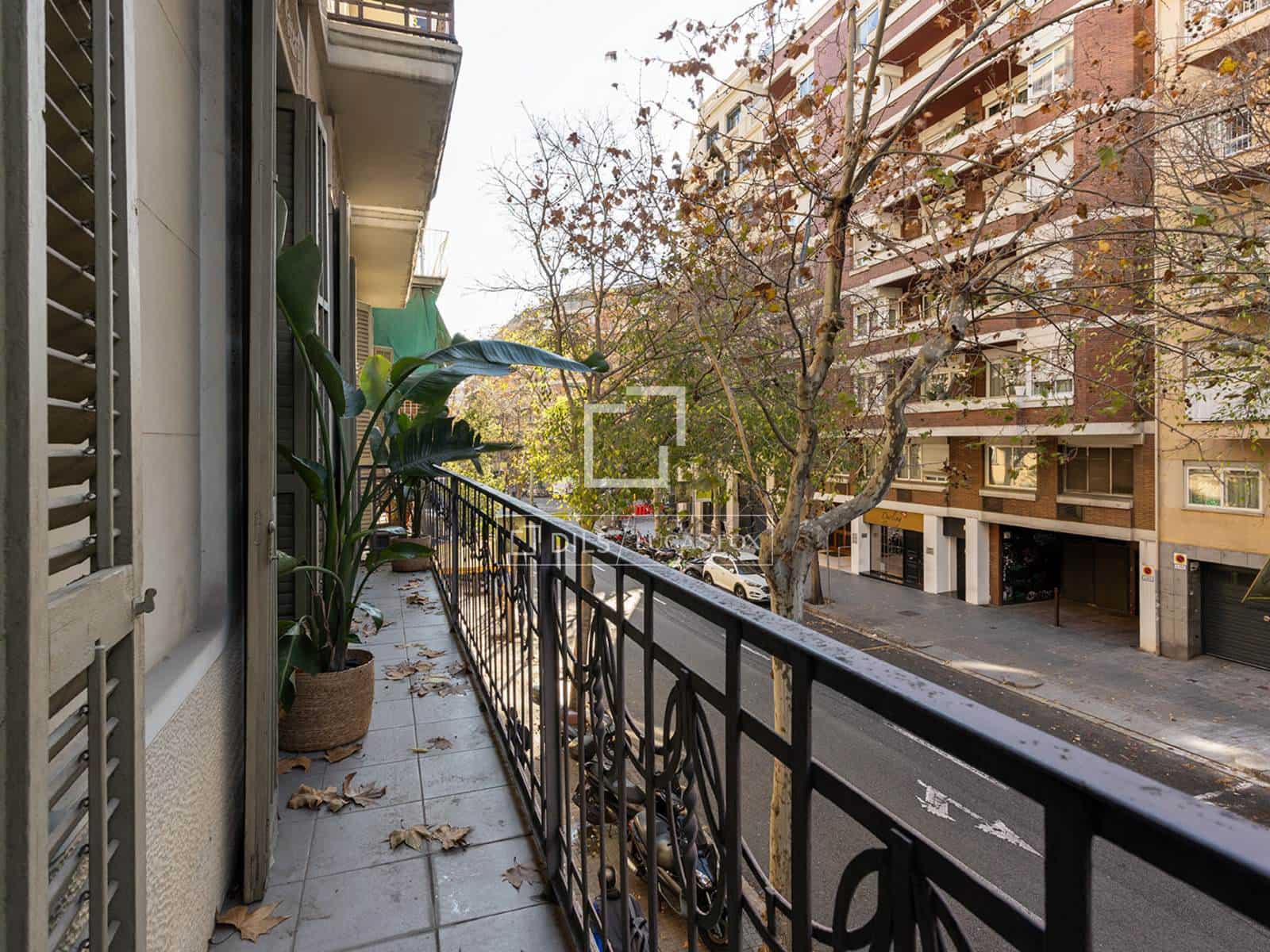 3 bedroom Apartment for sale in Barcelona city - € 1,245,000 (Ref: 9496556)