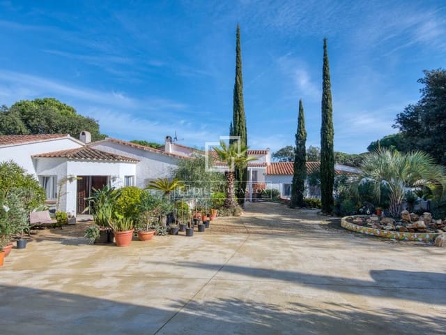 12 slaapkamer Villa te koop in Calonge i Sant Antoni met garage - € 1.500.000 (Ref: 9497931)