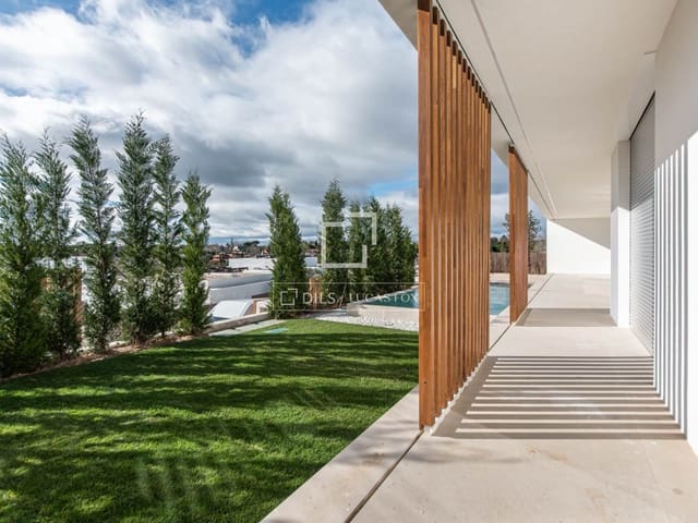 6 quarto Moradia para venda em Boadilla del Monte com piscina garagem - 3 790 000 € (Ref: 9499548)