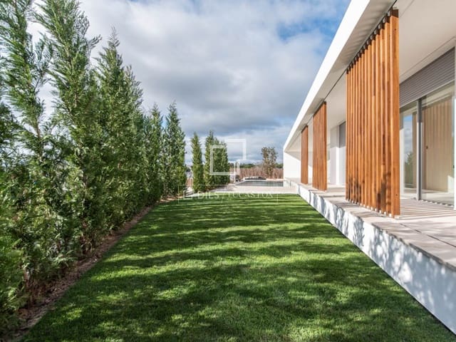 6 quarto Moradia para venda em Boadilla del Monte com piscina garagem - 3 790 000 € (Ref: 9499548)