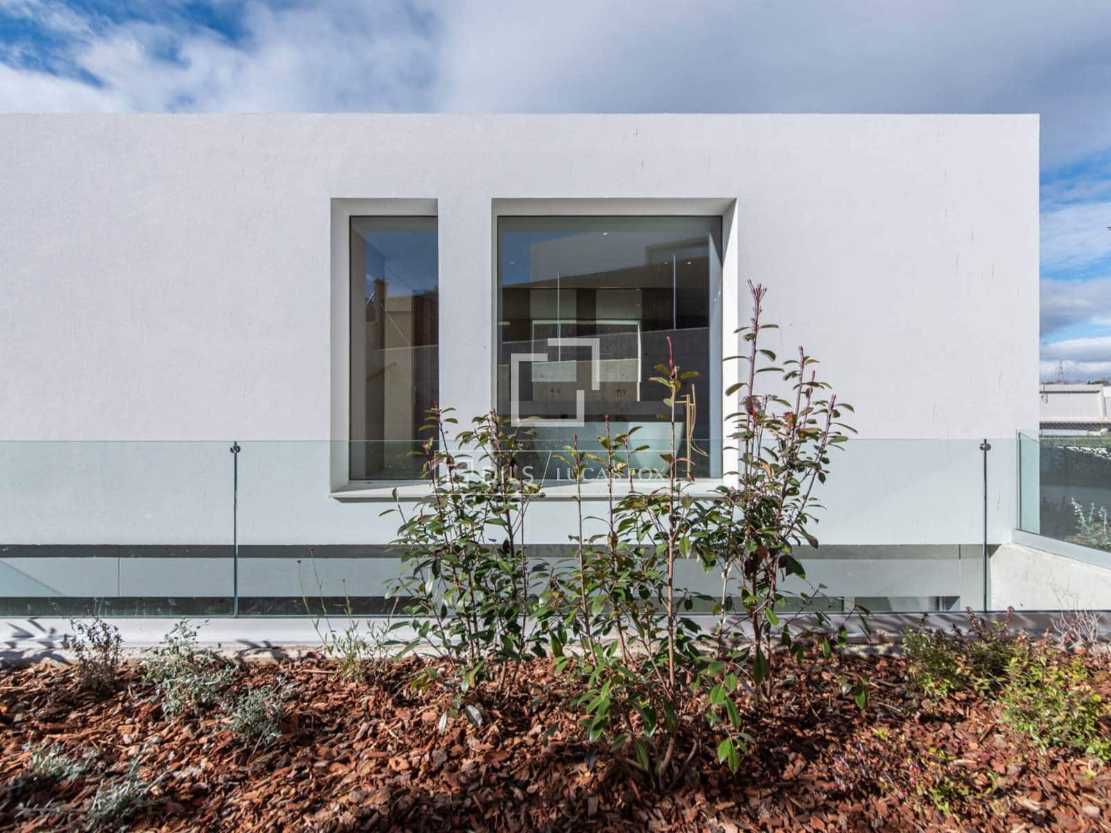 6 quarto Moradia para venda em Boadilla del Monte com piscina garagem - 3 790 000 € (Ref: 9499548)