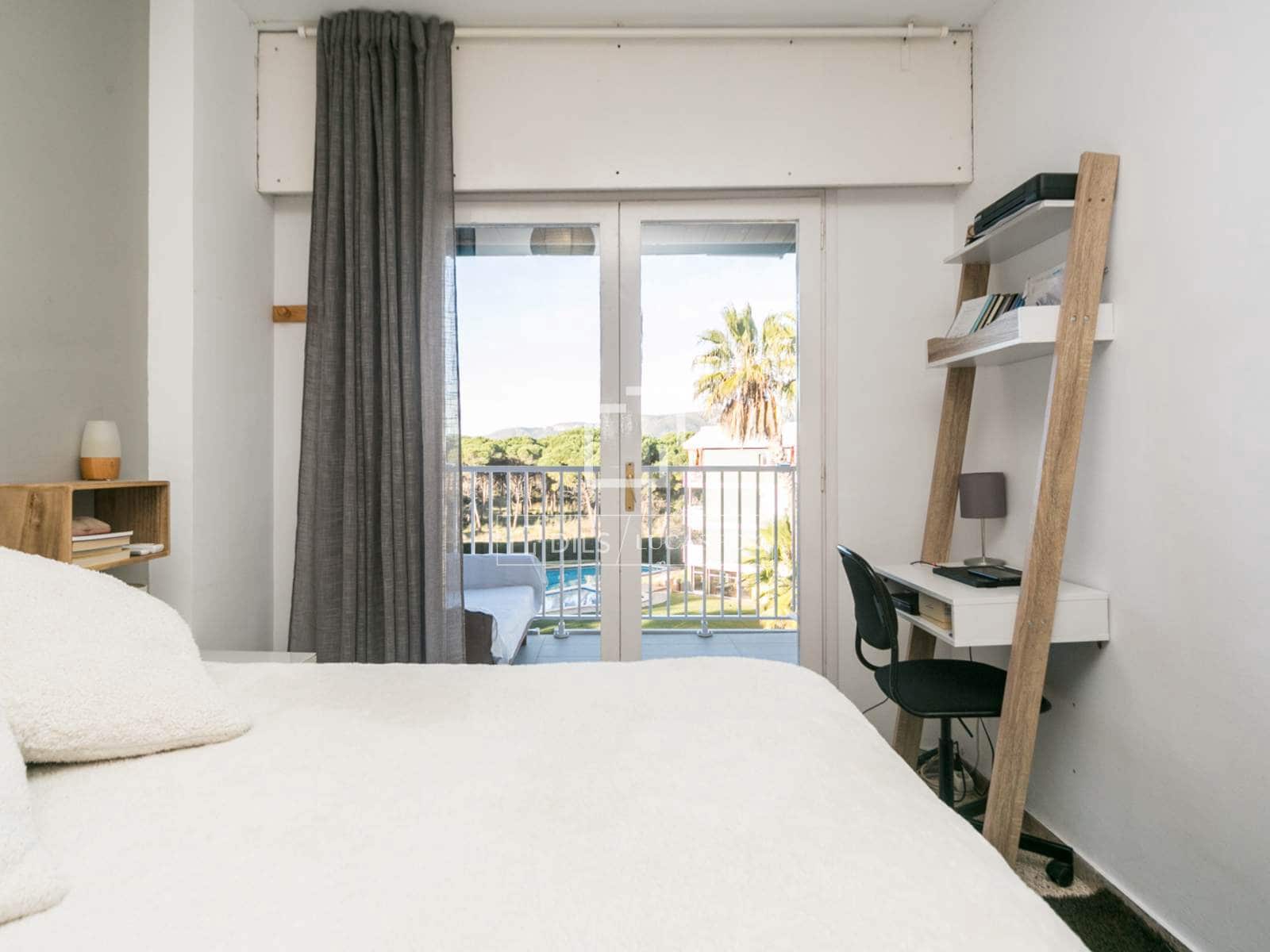 3 chambre Appartement à vendre à Gava avec piscine garage - 565 000 € (Ref: 9500018)