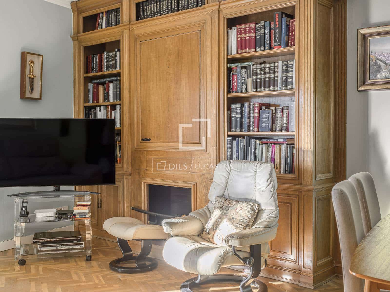 2 soveværelse Penthouse til salg i Madrid by med garage - € 790.000 (Ref: 9500019)