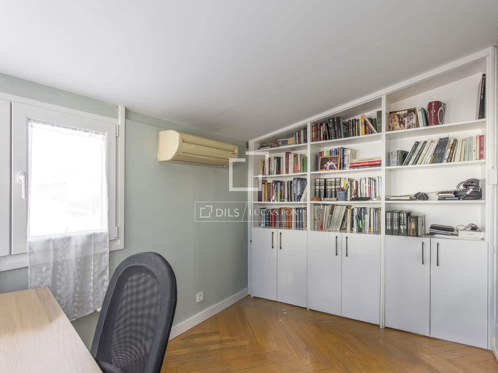 2 soveværelse Penthouse til salg i Madrid by med garage - € 790.000 (Ref: 9500019)