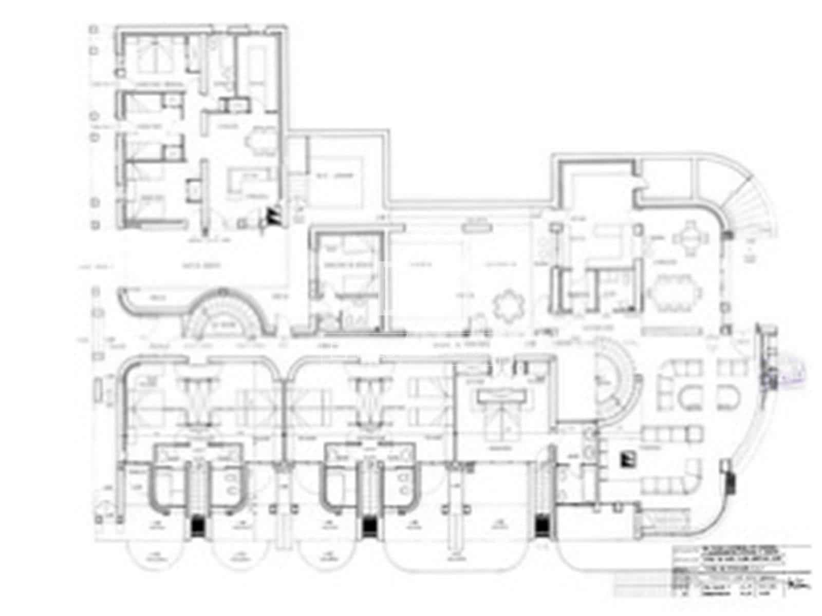 13 bedroom Villa for sale in Andujar with garage - € 1,195,000 (Ref: 9500020)