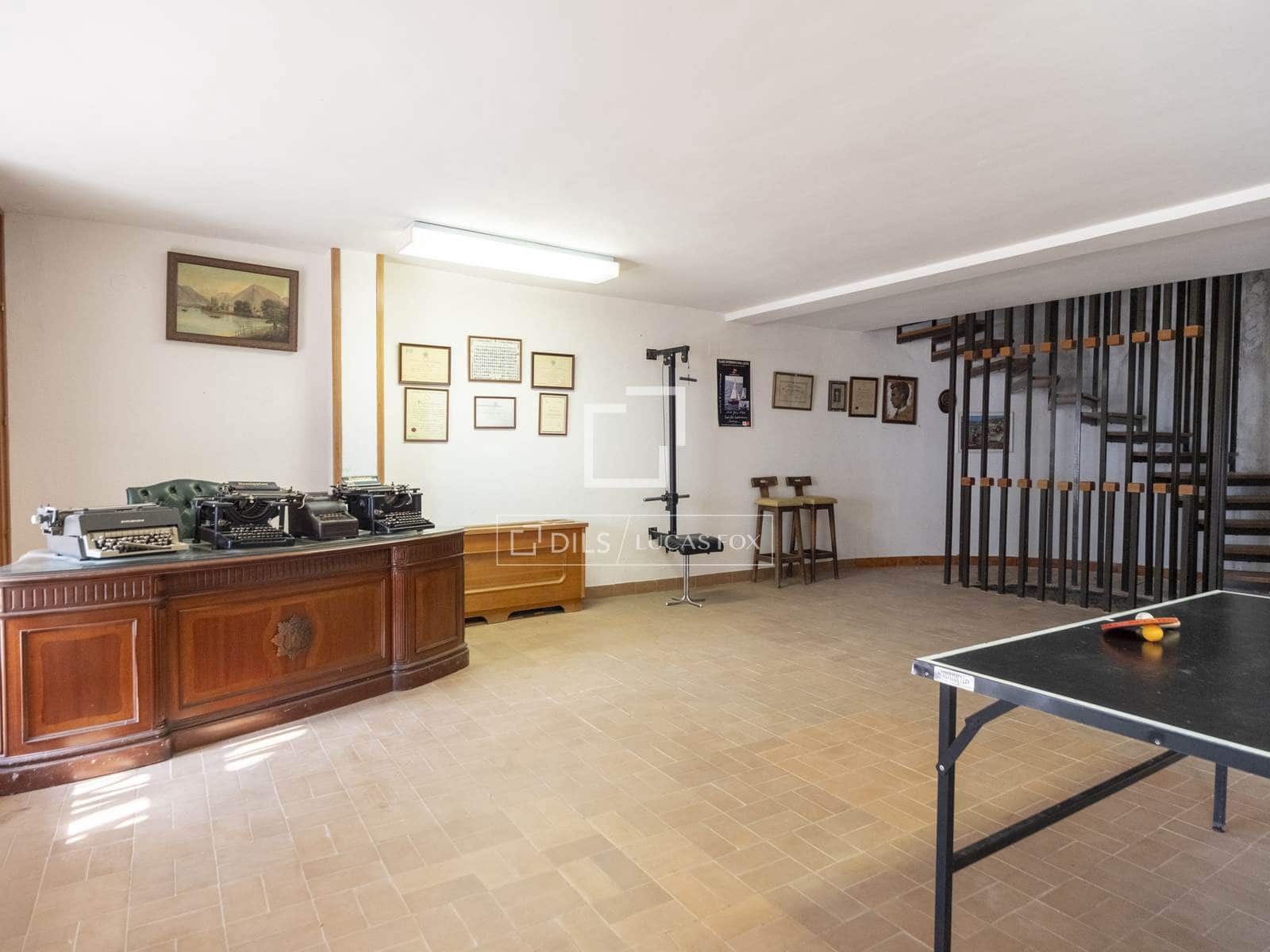 13 bedroom Villa for sale in Andujar with garage - € 1,195,000 (Ref: 9500020)