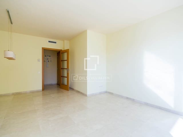 3 Zimmer Apartment zu vermieten in Castelldefels mit Pool Garage - 1.650 € (Ref: 9500022)