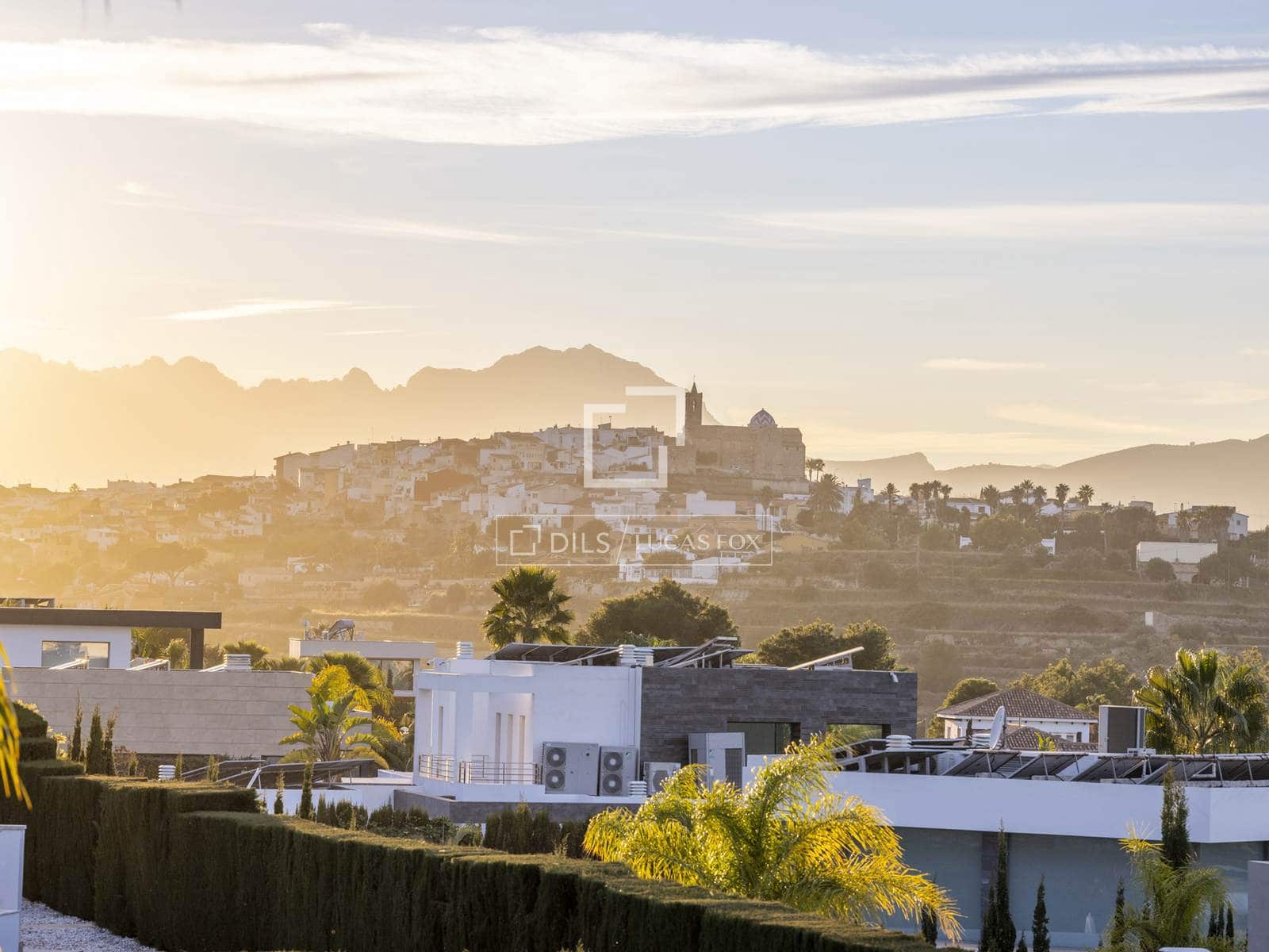 5 slaapkamer Villa te koop in Javea / Xabia met zwembad garage - € 1.675.000 (Ref: 9500339)