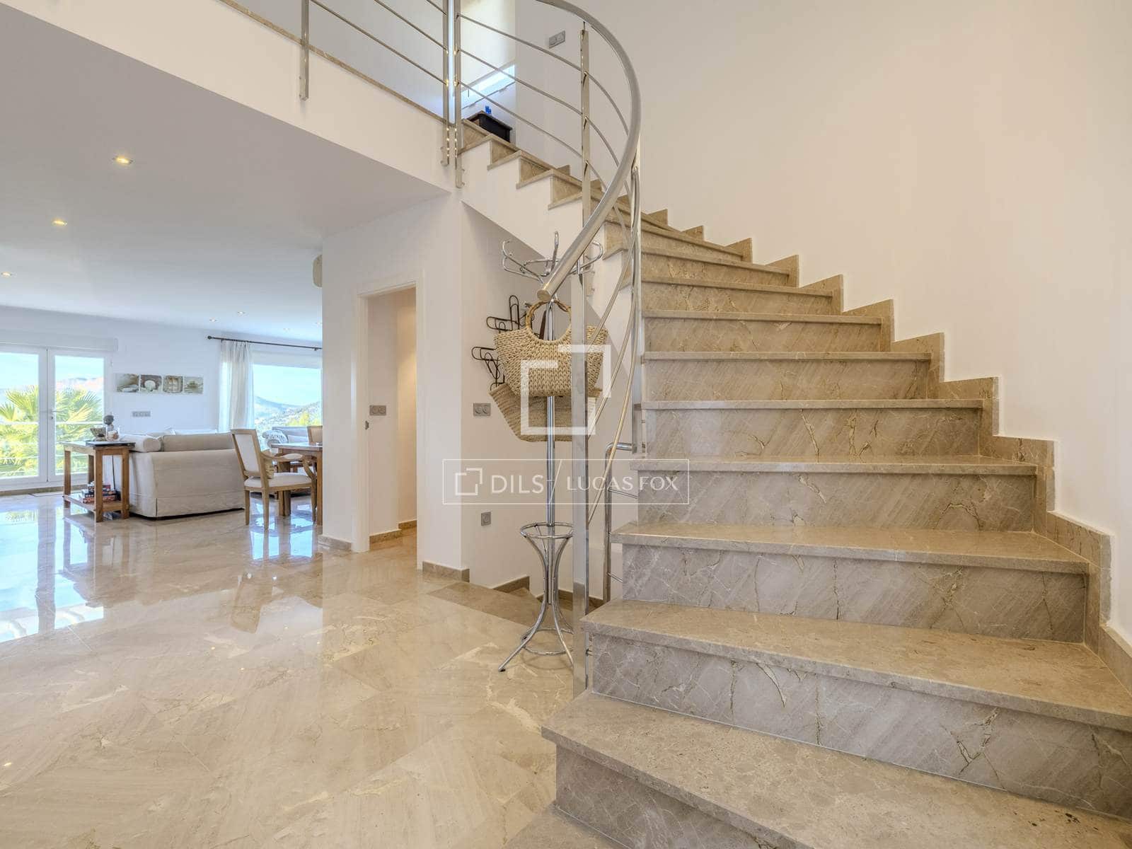5 slaapkamer Villa te koop in Javea / Xabia met zwembad garage - € 1.675.000 (Ref: 9500339)