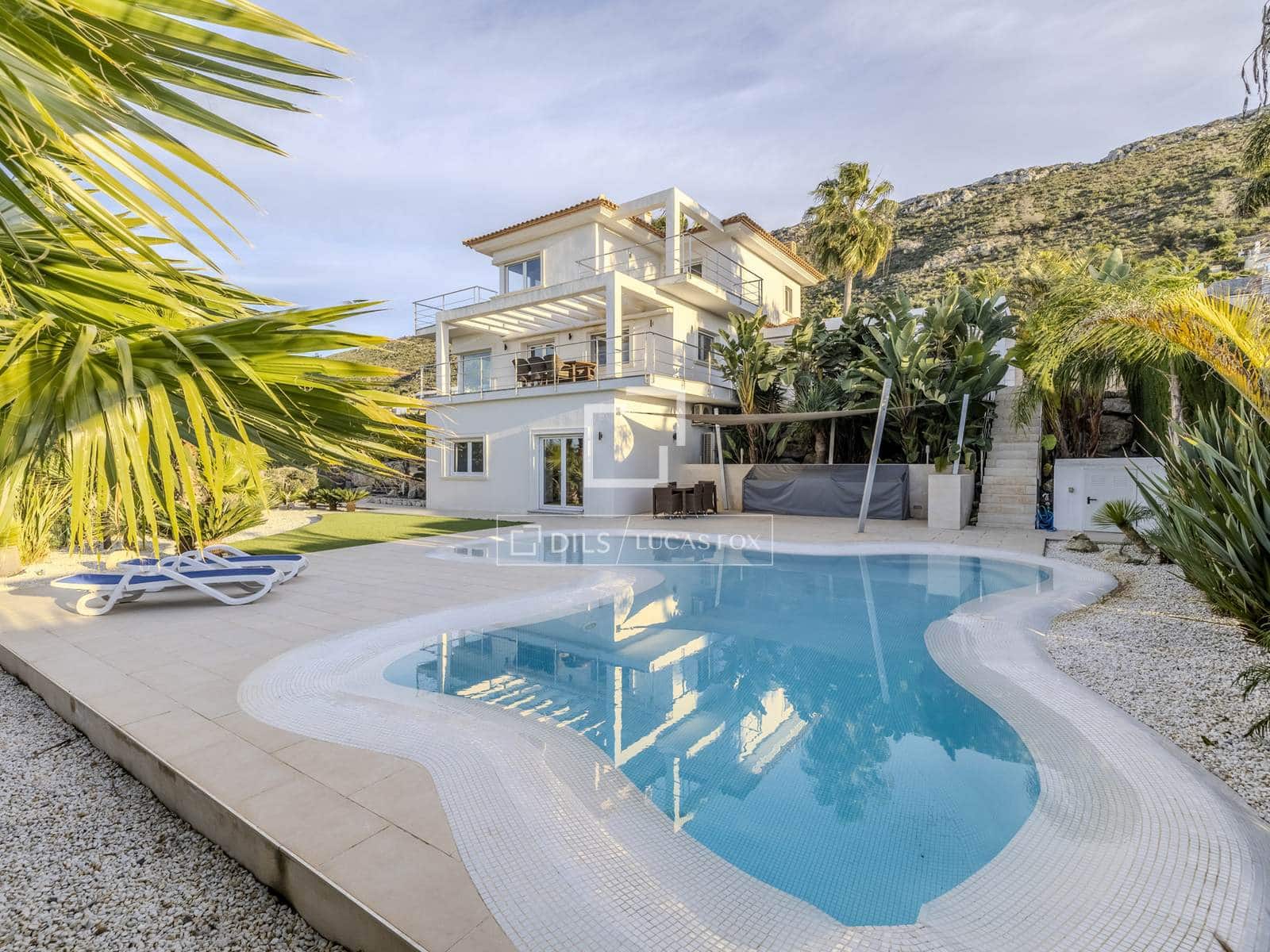 5 slaapkamer Villa te koop in Javea / Xabia met zwembad garage - € 1.675.000 (Ref: 9500339)