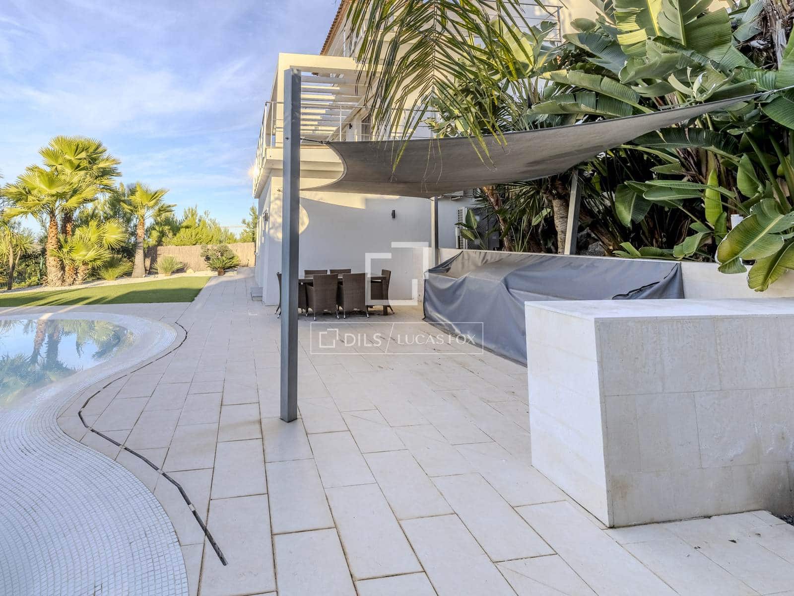 5 slaapkamer Villa te koop in Javea / Xabia met zwembad garage - € 1.675.000 (Ref: 9500339)