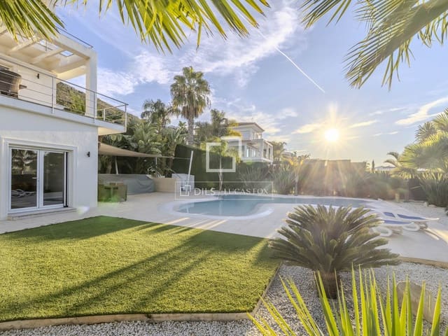 5 slaapkamer Villa te koop in Javea / Xàbia met zwembad garage - € 1.675.000 (Ref: 9500339)