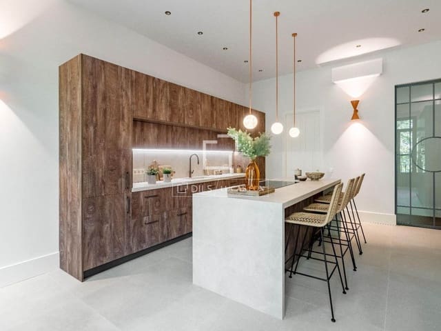 3 bedroom Apartment for sale in Arapiles, Madrid city - € 2,650,000 (Ref: 9500340)