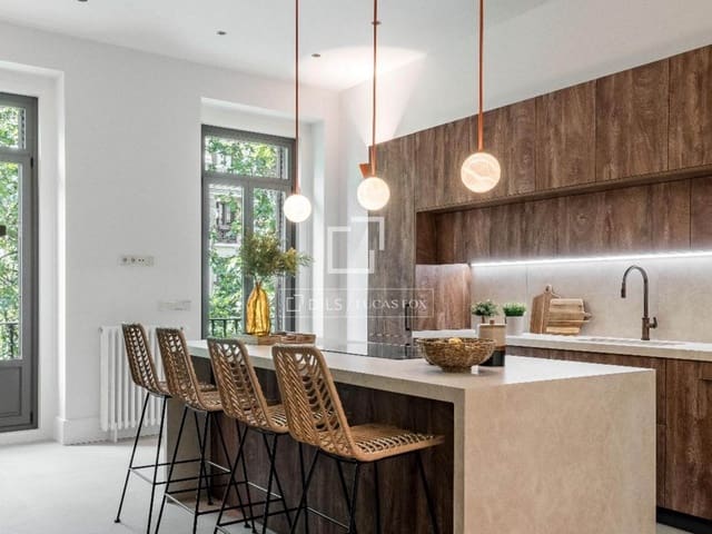 3 bedroom Apartment for sale in Arapiles, Madrid city - € 2,650,000 (Ref: 9500340)