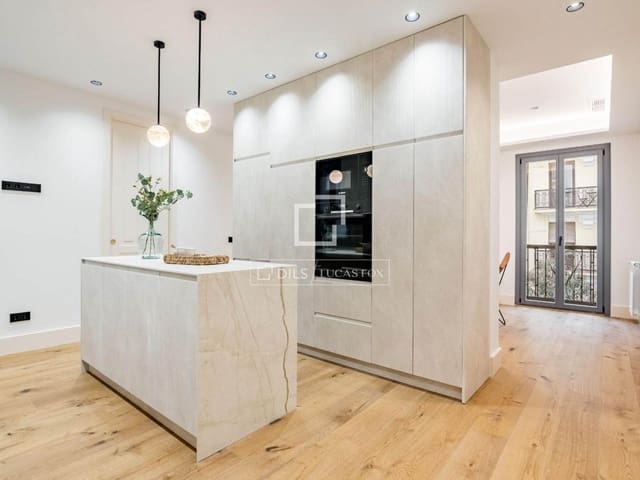 2 slaapkamer Appartement te koop in Ibiza, Madrid stad - € 1.375.000 (Ref: 9500341)