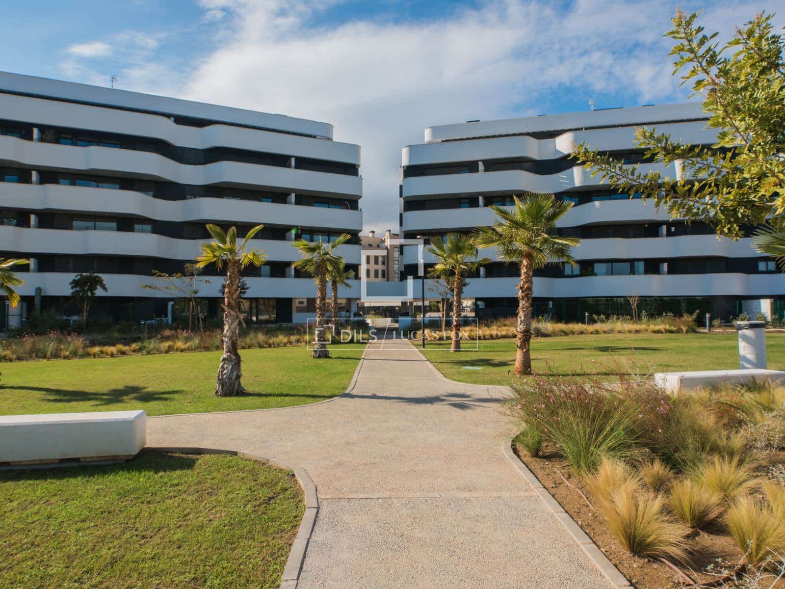 4 slaapkamer Appartement te koop in Torremolinos met zwembad garage - € 1.450.000 (Ref: 9500600)