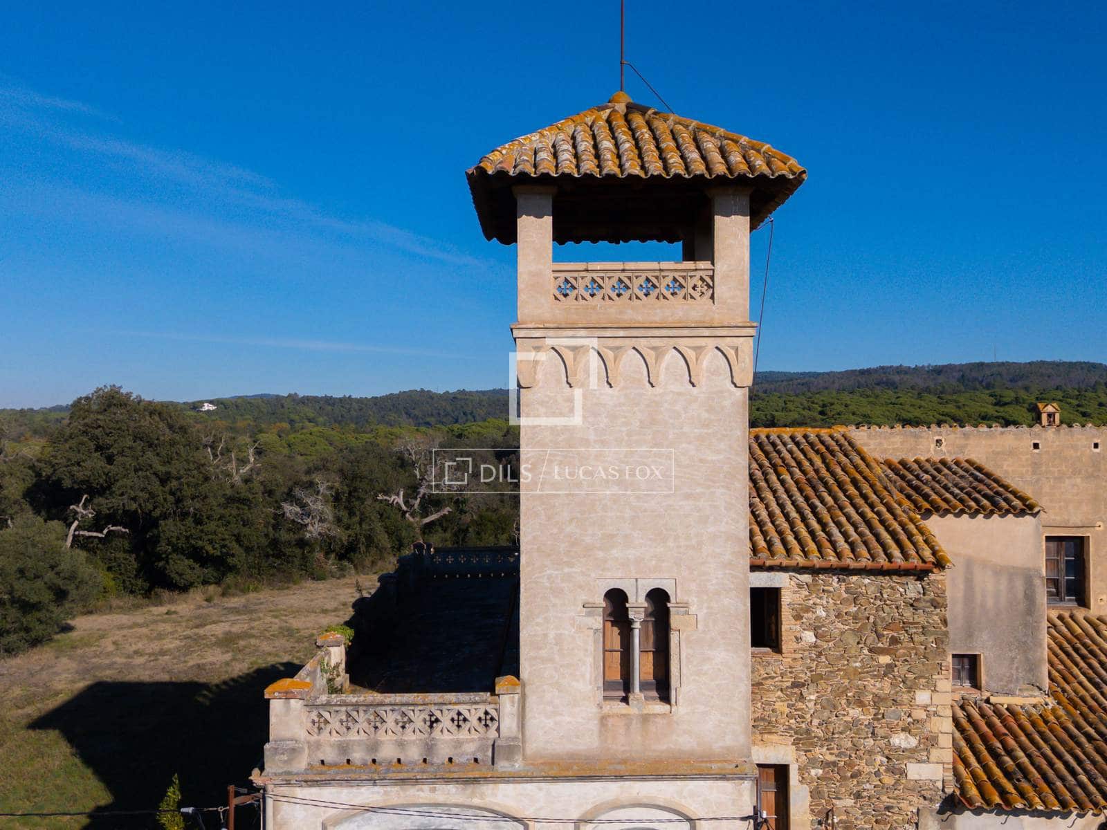 Finca/Casa Rural de 10 habitaciones en Llambilles en venta - 950.000 € (Ref: 9502919)