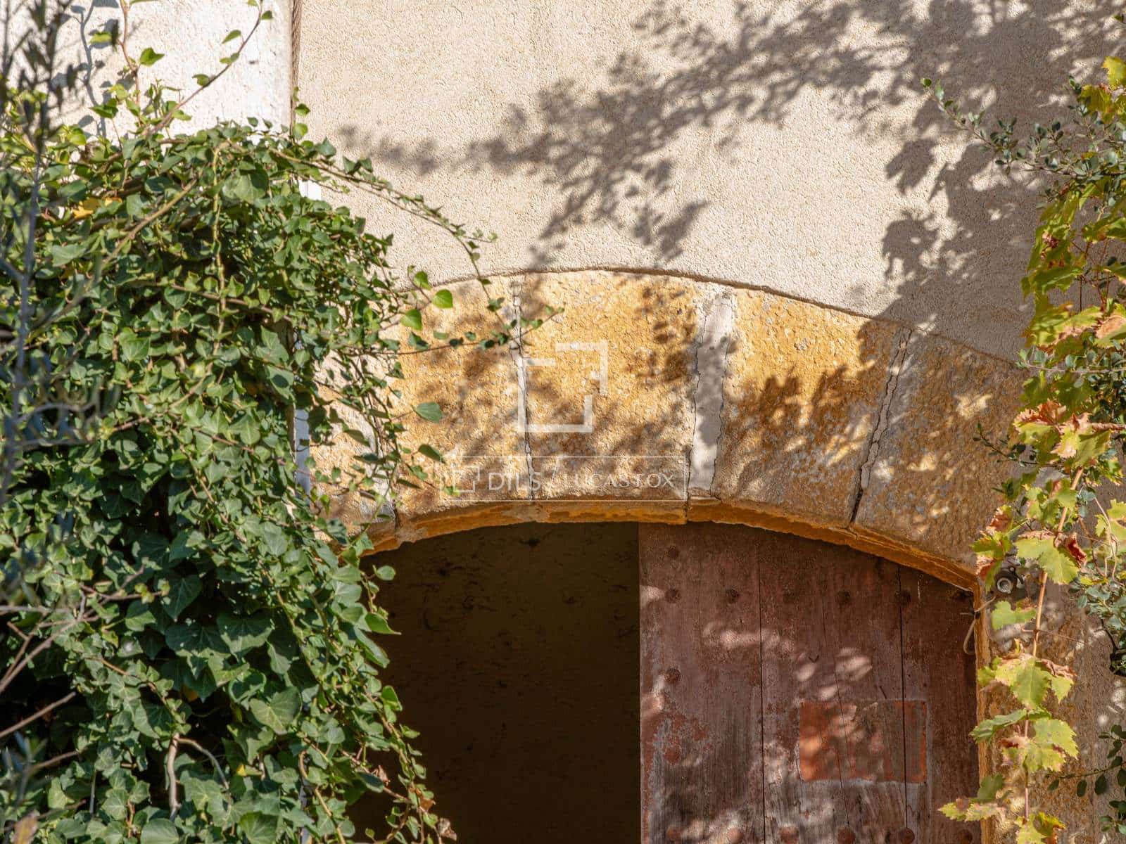 Finca/Casa Rural de 10 habitaciones en Llambilles en venta - 950.000 € (Ref: 9502919)