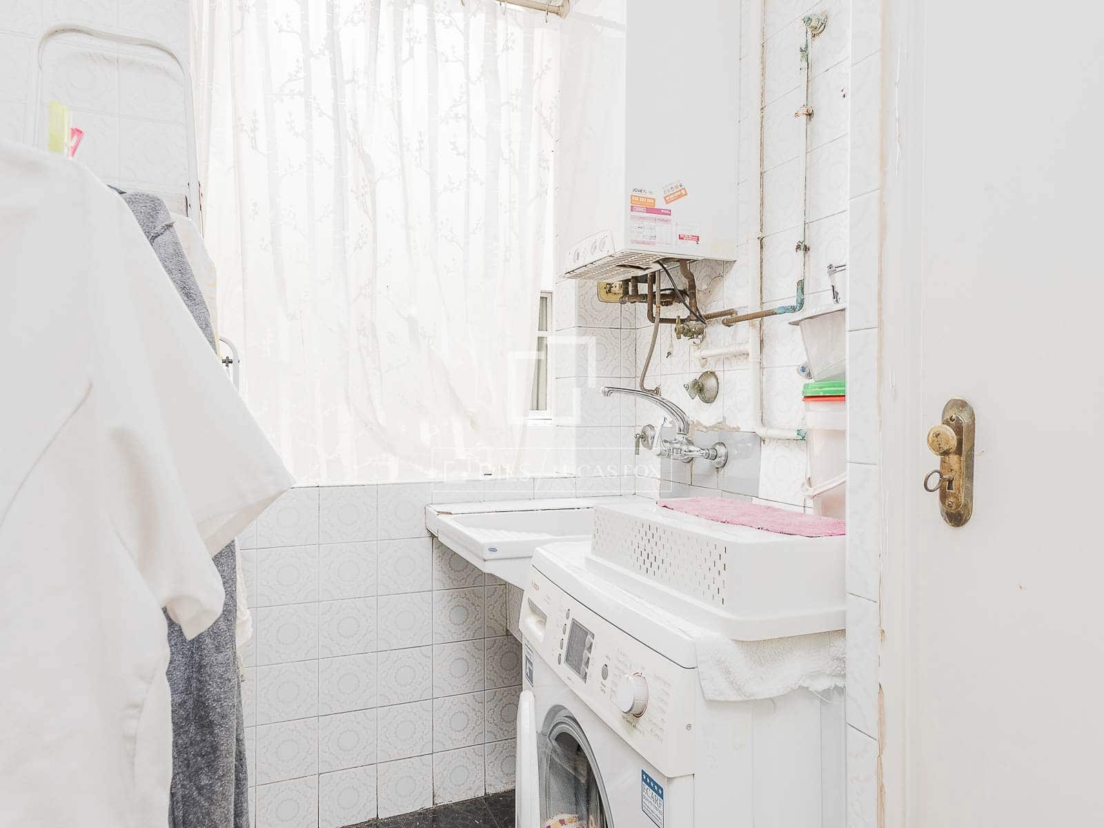 4 makuuhuone Huoneisto myytävänä paikassa Barcelona kaupunki - 830 000 € (Ref: 9503013)