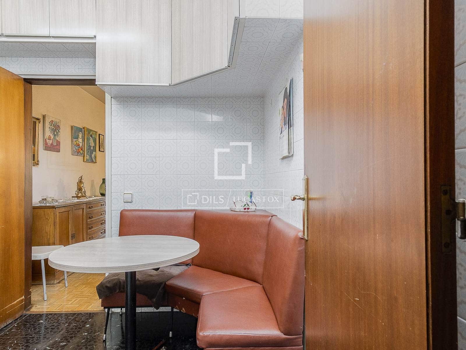 4 makuuhuone Huoneisto myytävänä paikassa Barcelona kaupunki - 830 000 € (Ref: 9503013)