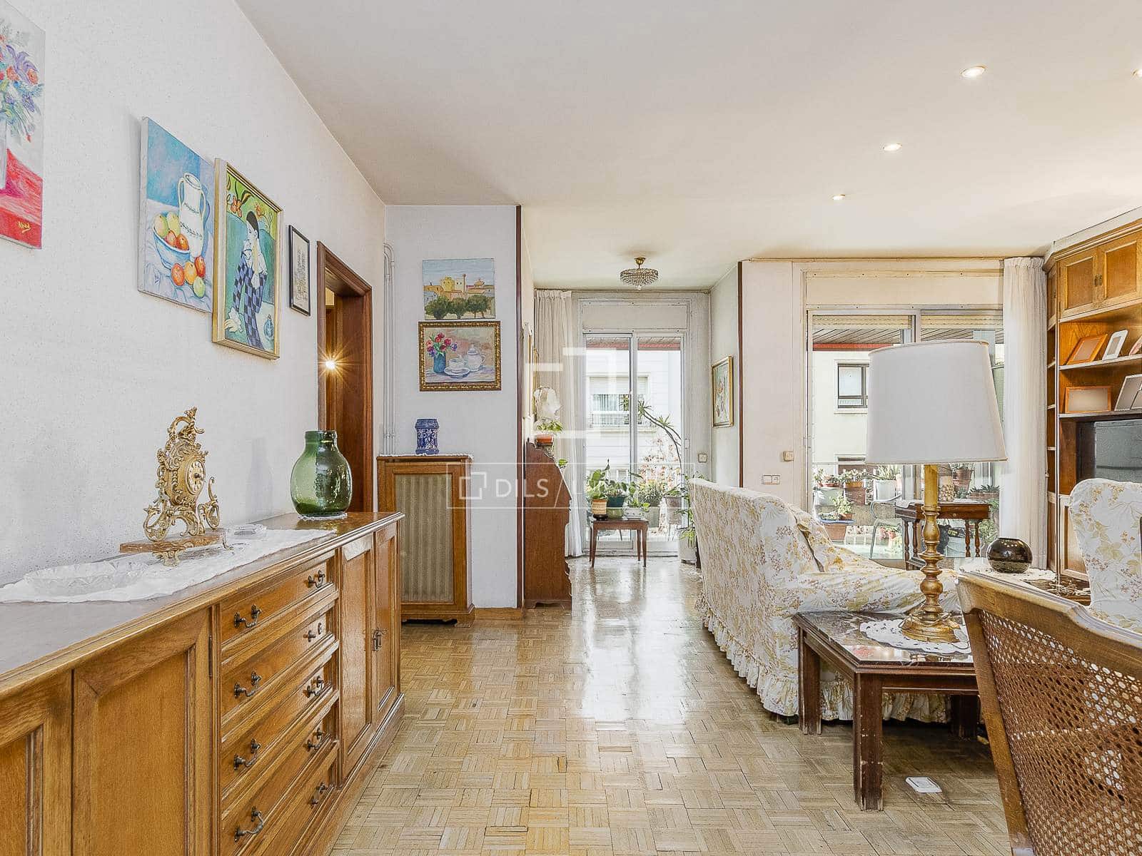 4 makuuhuone Huoneisto myytävänä paikassa Barcelona kaupunki - 830 000 € (Ref: 9503013)