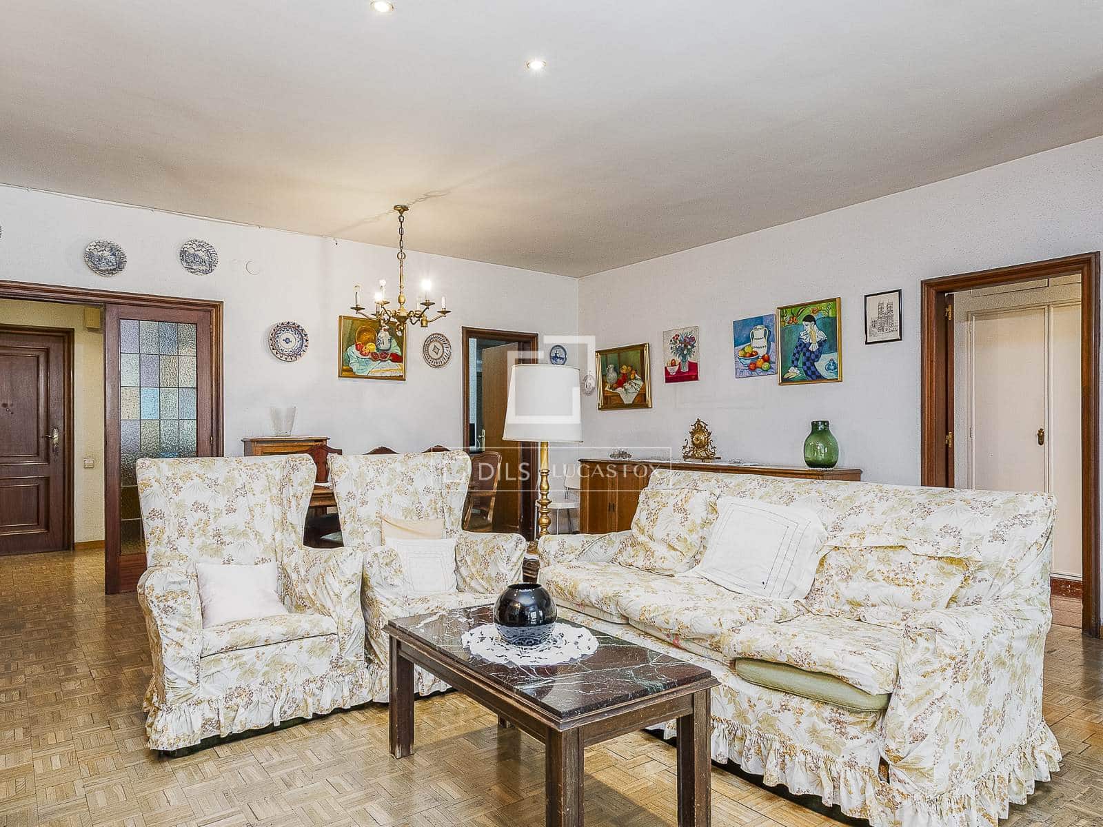 4 makuuhuone Huoneisto myytävänä paikassa Barcelona kaupunki - 830 000 € (Ref: 9503013)