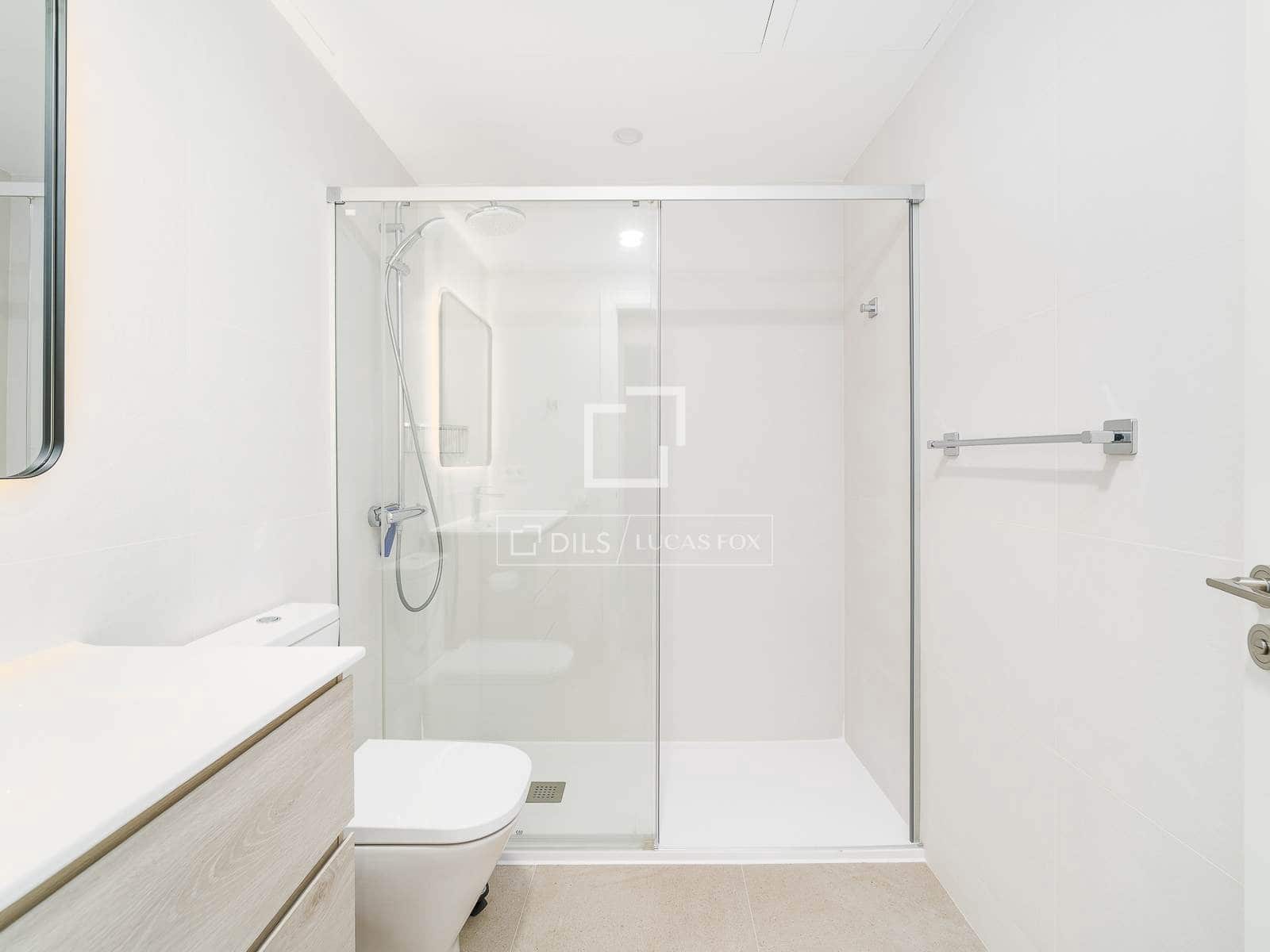 Appartement de 1 chambre à louer à Barcelone ville - 1 650 € (Ref: 9503014)