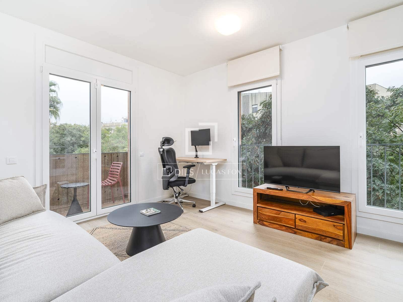 Appartement de 1 chambre à louer à Barcelone ville - 1 650 € (Ref: 9503014)