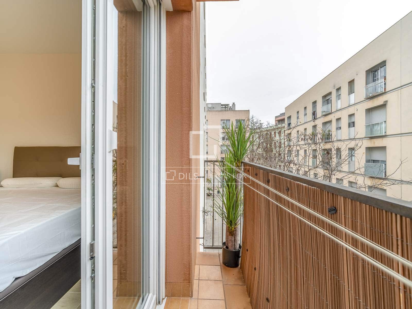 Appartement de 1 chambre à louer à Barcelone ville - 1 650 € (Ref: 9503014)