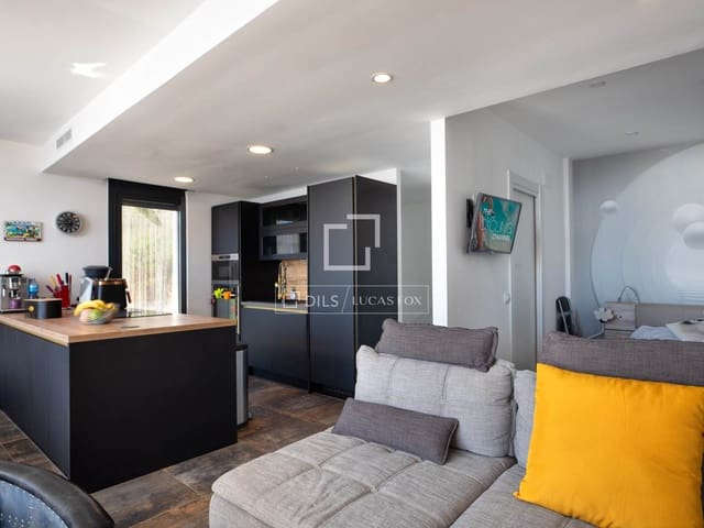 3 slaapkamer Villa te koop in Roses met zwembad garage - € 995.000 (Ref: 9503015)