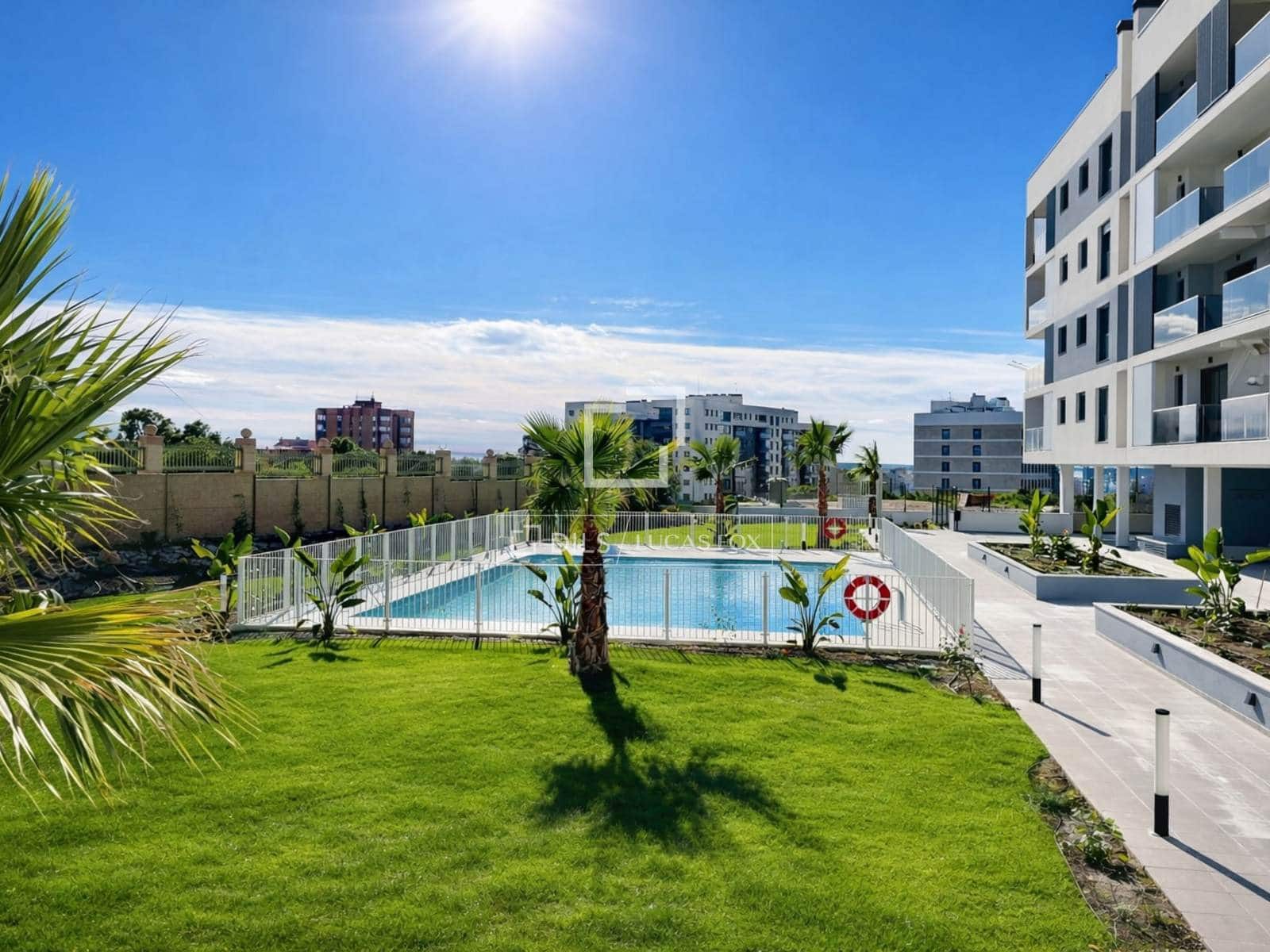 3 bedroom Penthouse for sale in Alicante / Alacant city with pool garage - € 454,000 (Ref: 9503017)