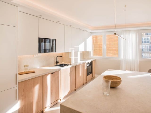 3 Zimmer Apartment zu verkaufen in La Malagueta, Málaga Stadt - 755.000 € (Ref: 9503018)