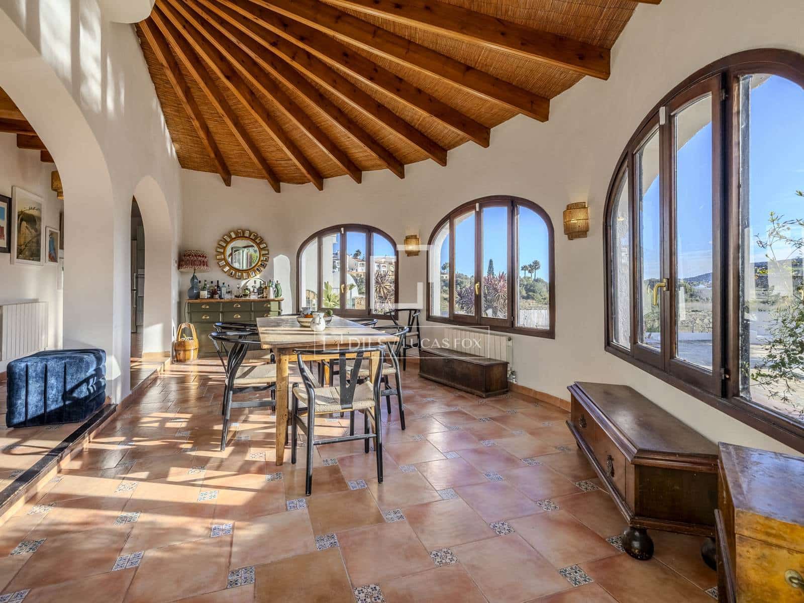 4 bedroom Villa for sale in Benitachell / Benitatxell with pool garage - € 675,000 (Ref: 9503233)