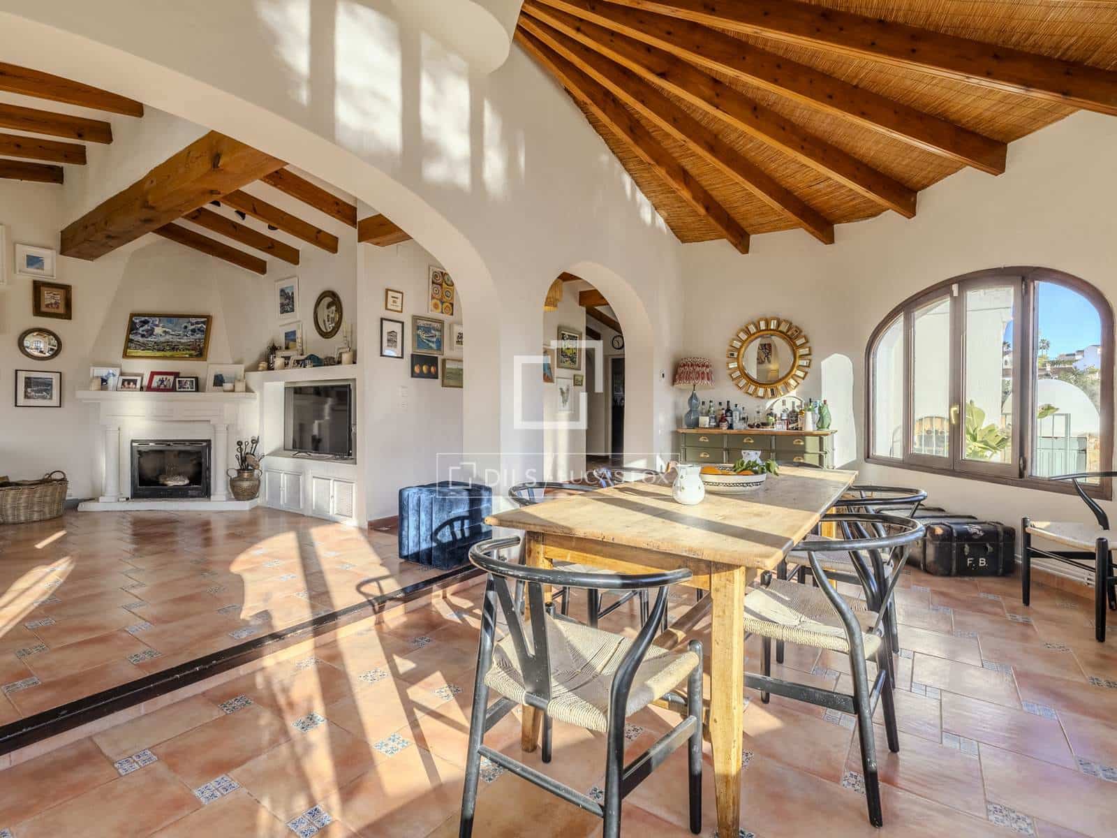 4 bedroom Villa for sale in Benitachell / Benitatxell with pool garage - € 675,000 (Ref: 9503233)