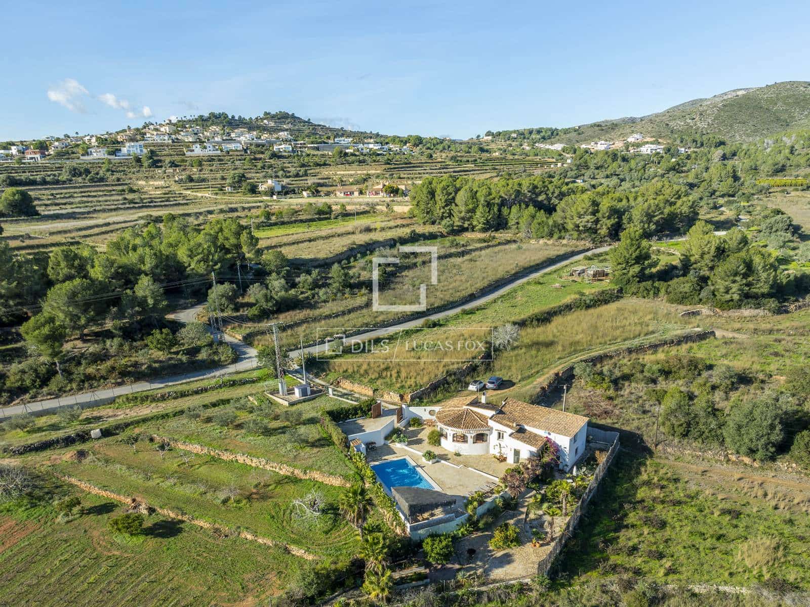 4 bedroom Villa for sale in Benitachell / Benitatxell with pool garage - € 675,000 (Ref: 9503233)