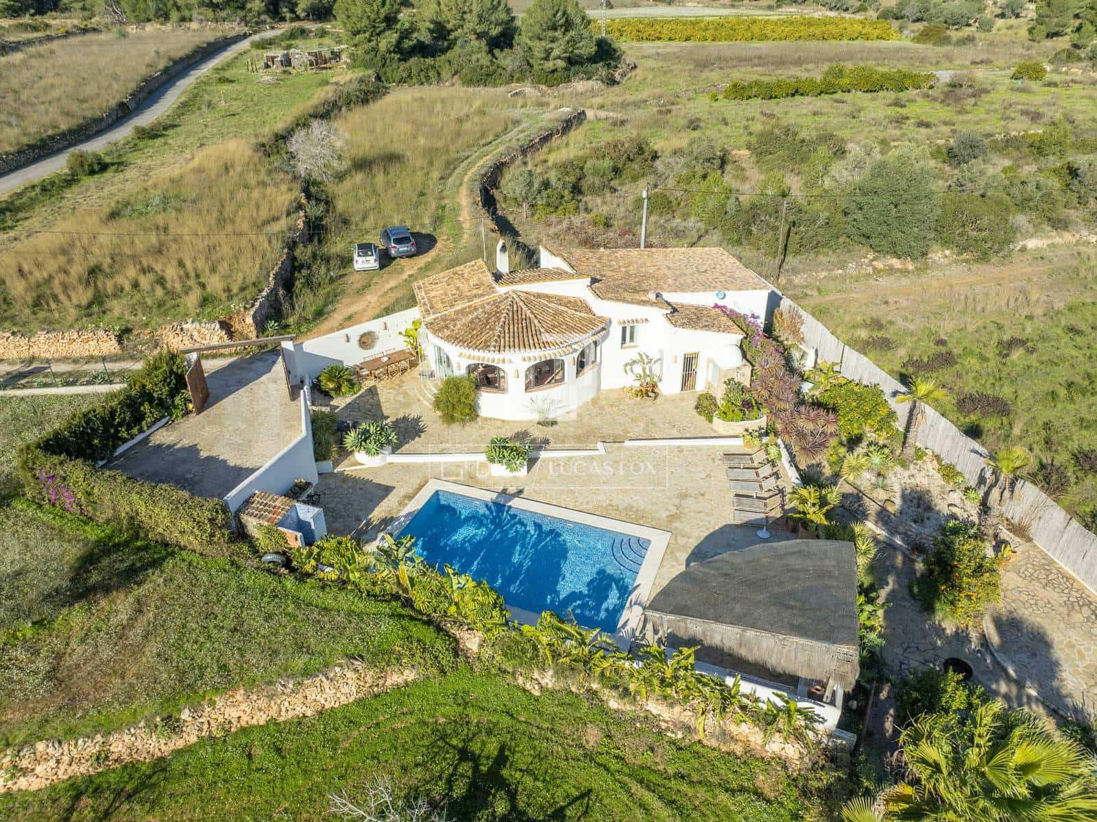 4 bedroom Villa for sale in Benitachell / Benitatxell with pool garage - € 675,000 (Ref: 9503233)