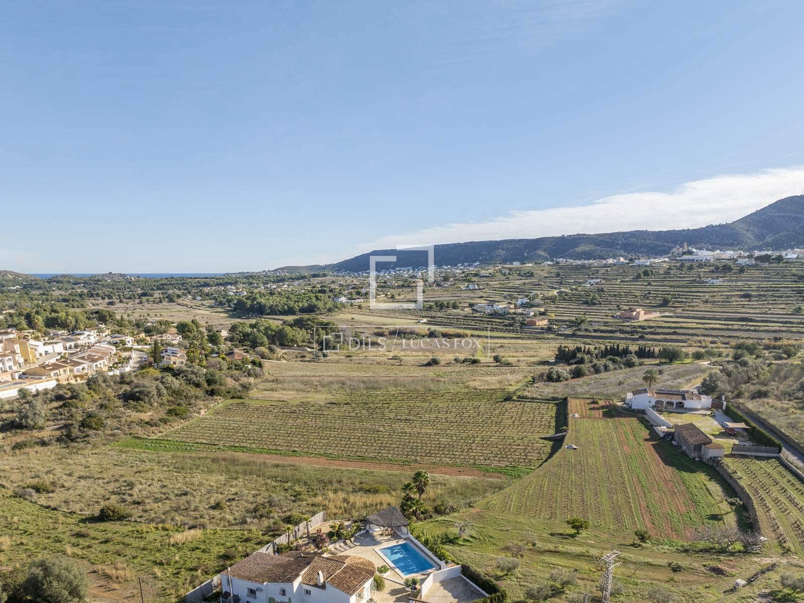 4 bedroom Villa for sale in Benitachell / Benitatxell with pool garage - € 675,000 (Ref: 9503233)