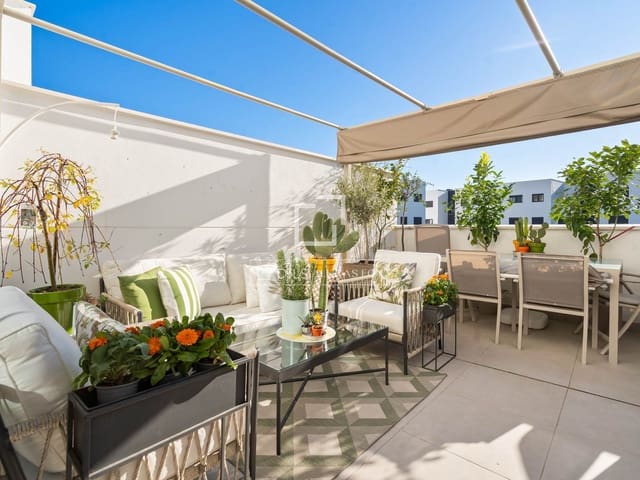 Apartamento de 2 habitaciones en Estepona en venta con piscina garaje - 465.000 € (Ref: 9503381)