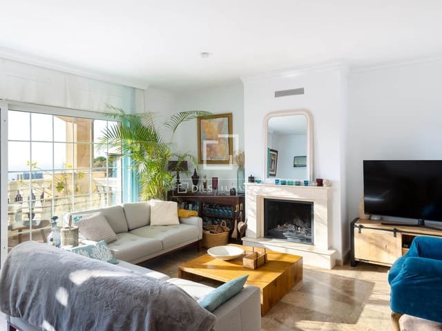 4 makuuhuone Huvila myytävänä paikassa Teià mukana uima-altaan 
autotalli - 840 000 € (Ref: 9504619)