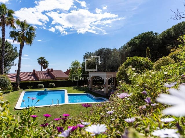 4 makuuhuone Huvila myytävänä paikassa Teià mukana uima-altaan 
autotalli - 840 000 € (Ref: 9504619)