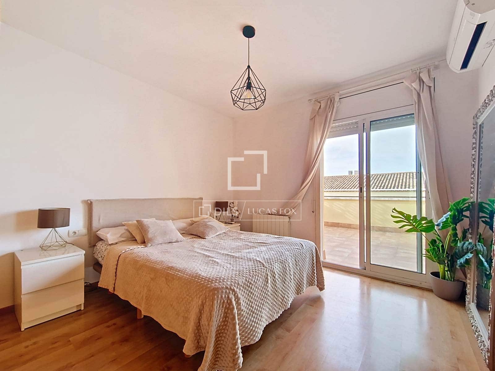 3 camera da letto Villa in vendita in Cubelles con piscina garage - 340.000 € (Rif: 9504620)