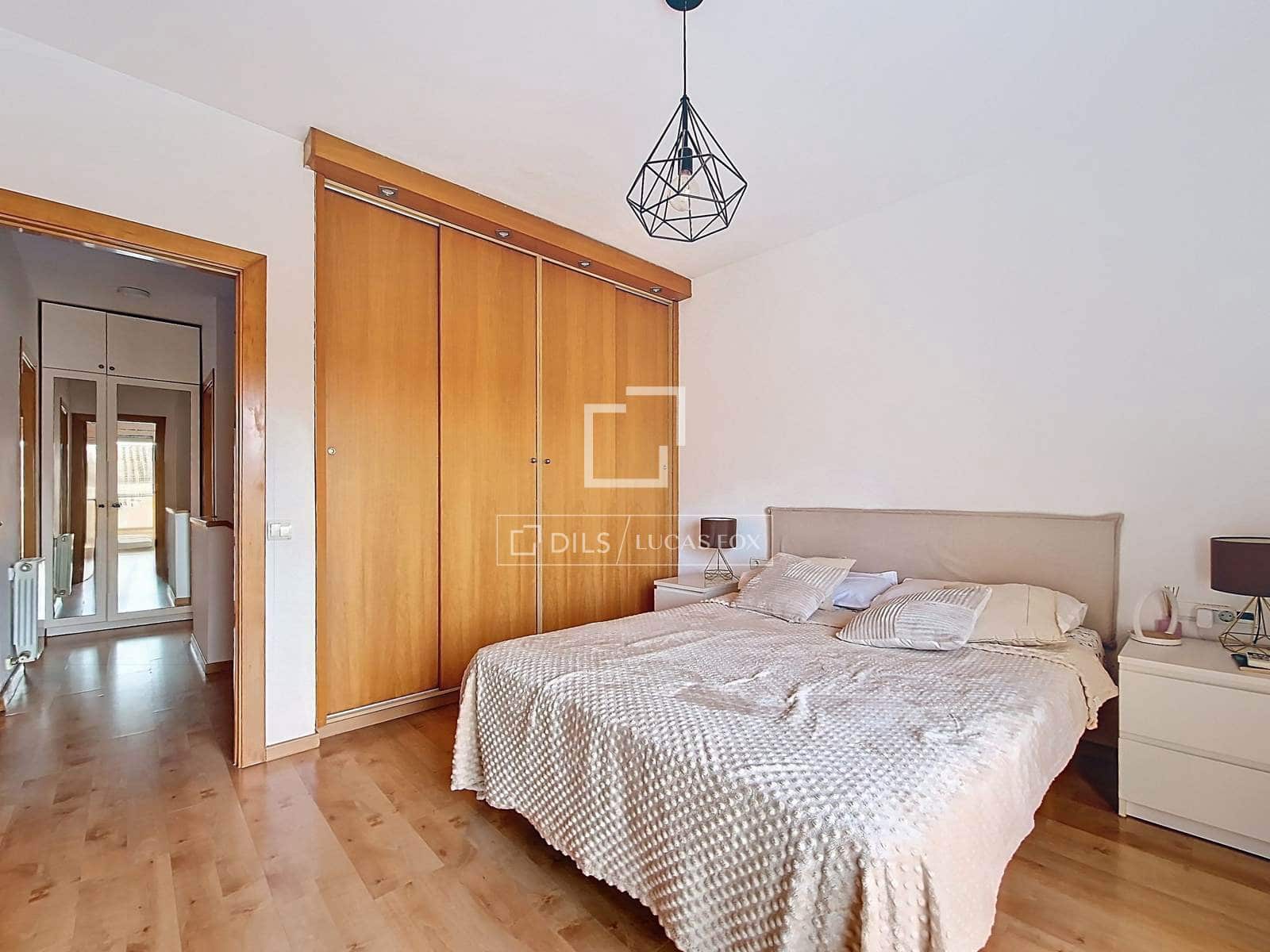 3 camera da letto Villa in vendita in Cubelles con piscina garage - 340.000 € (Rif: 9504620)