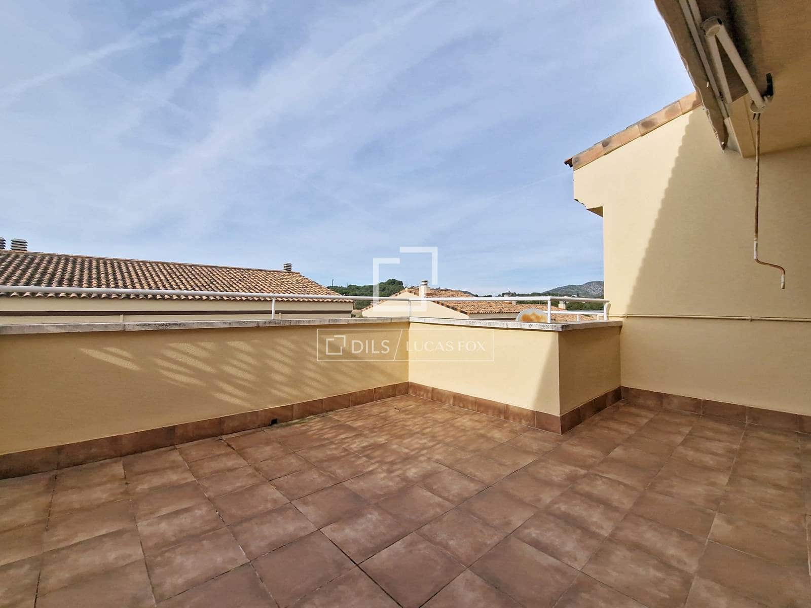 3 camera da letto Villa in vendita in Cubelles con piscina garage - 340.000 € (Rif: 9504620)