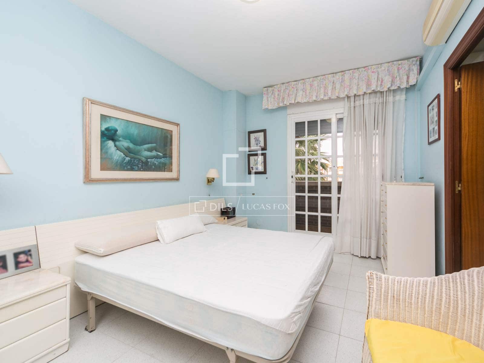 4 slaapkamer Villa te koop in Castelldefels met zwembad garage - € 1.050.000 (Ref: 9506232)