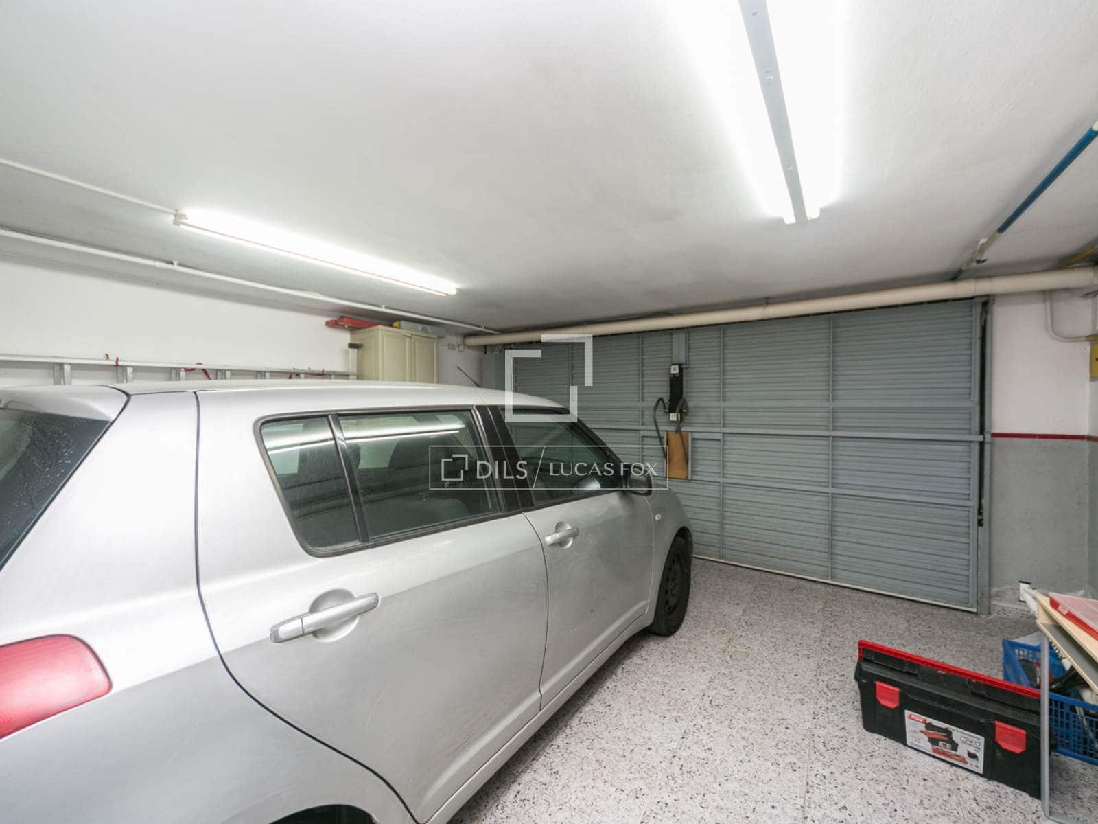 4 slaapkamer Villa te koop in Castelldefels met zwembad garage - € 1.050.000 (Ref: 9506232)