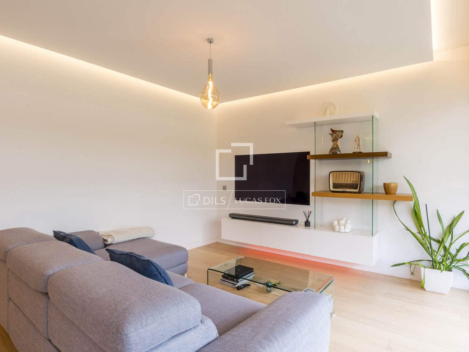 3 camera da letto Appartamento in vendita in Madrid citta con piscina garage - 1.270.000 € (Rif: 9506233)