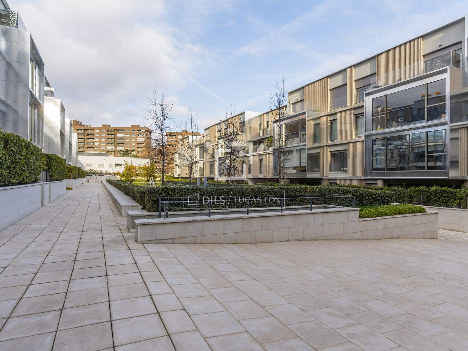 3 camera da letto Appartamento in vendita in Madrid citta con piscina garage - 1.270.000 € (Rif: 9506233)